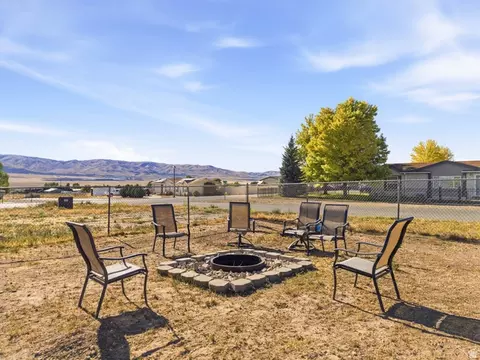 559 S 200 E, Mona, UT 84645 photo 23