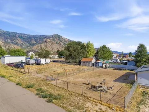 559 S 200 E, Mona, UT 84645 photo 20