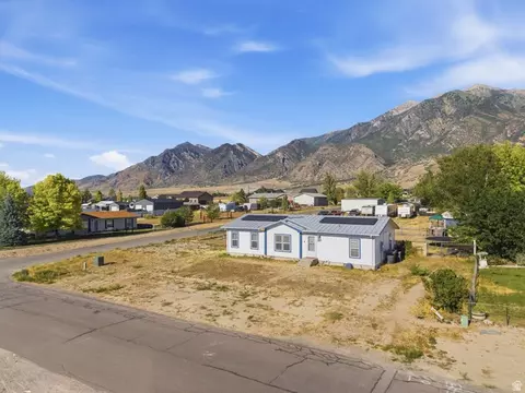 559 S 200 E, Mona, UT 84645 photo 25