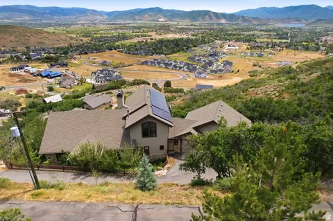 View/Area - 335 W Bern Way, Midway, UT 84049 photo 2 of 5