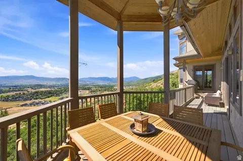 Exterior - 335 W Bern Way, Midway, UT 84049 photo 6 of 22