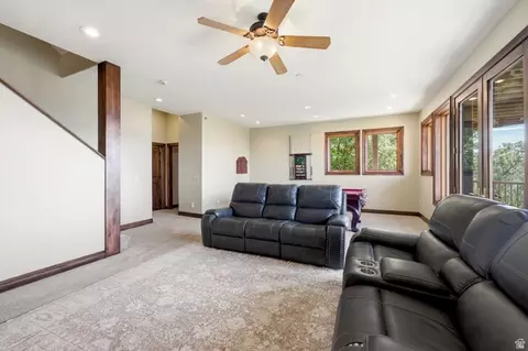 Living - 335 W Bern Way, Midway, UT 84049 photo 10 of 12
