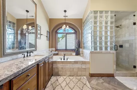 Bath - 335 W Bern Way, Midway, UT 84049 photo 1 of 7