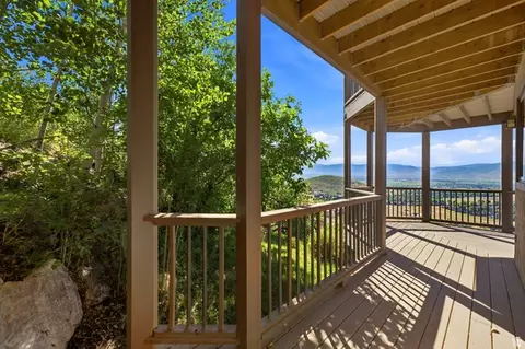 Exterior - 335 W Bern Way, Midway, UT 84049 photo 14 of 22
