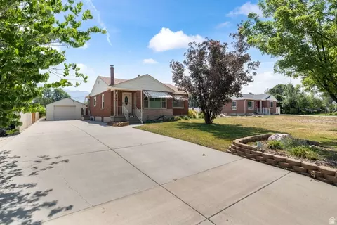 5451 S Avalon Dr, Murray, UT 84107 photo 1