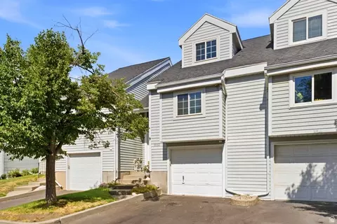 3133 S Applewood Dr E, Bountiful, UT 84010