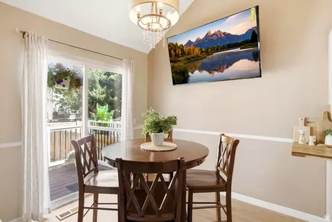 Dining - 3133 S Applewood Dr E, Bountiful, UT 84010 photo 1 of 1
