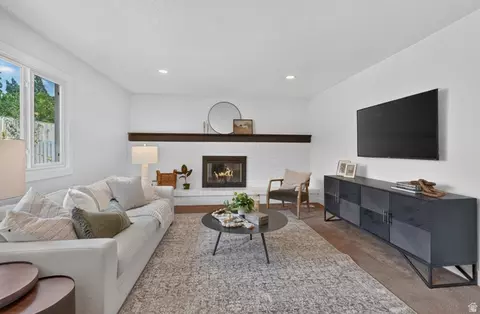 Living - 1251 E Sage Ridge Rd, Sandy, UT 84094 photo 4 of 5