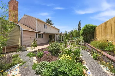 Exterior - 1251 E Sage Ridge Rd, Sandy, UT 84094 photo 3 of 9