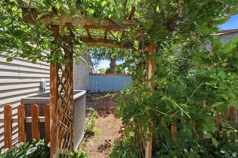 Exterior - 1251 E Sage Ridge Rd, Sandy, UT 84094 photo 7 of 9