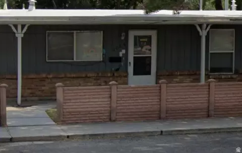 2066 E 3335 S, Salt Lake City, UT 84109