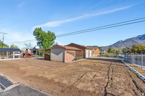 377 N 650 E #9, Orem, UT 84097 photo 3