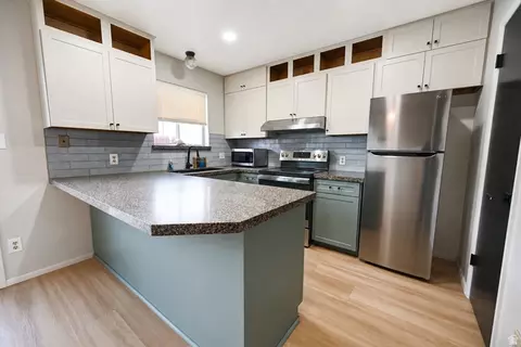 Kitchen - 285 W 600 N #2, Logan, UT 84321 photo 3 of 3