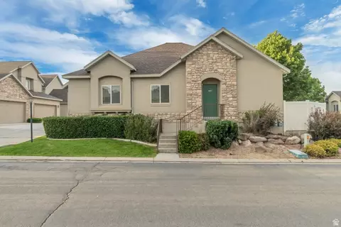 1538 W Wyngate Park Dr, South Jordan, UT 84095