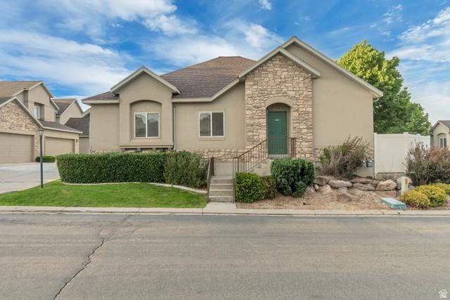 1538 W Wyngate Park Dr, South Jordan, UT 84095