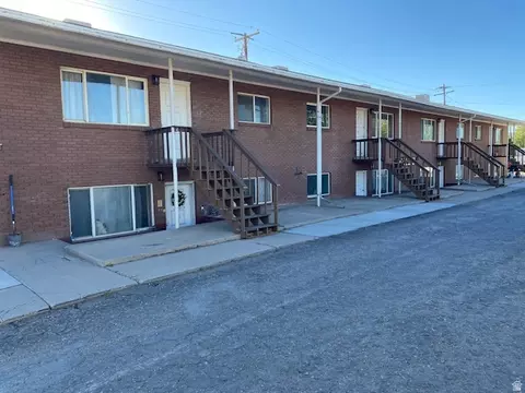 232 W 100 N, Vernal, UT 84078