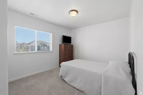 Bedroom - 4196 E Dryland Way S, Eagle Mountain, UT 84005 photo 6 of 9