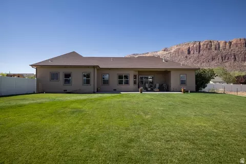 Exterior - 4635 E Sunny Acres Ln, Moab, UT 84532 photo 6 of 13