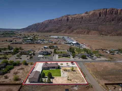 View/Area - 4635 E Sunny Acres Ln, Moab, UT 84532 photo 3 of 13