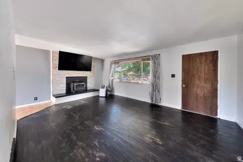 405 Wingate Ave, Moab, UT 84532 photo 2