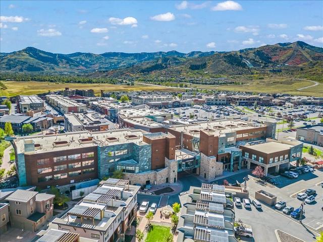 1476 Newpark Blvd #202, Park City, UT 84098