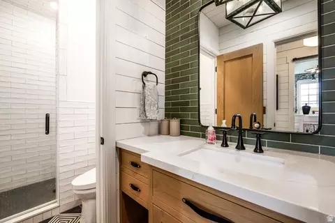 Bath - 4636 W 8400 S, Payson, UT 84651 photo 4 of 4