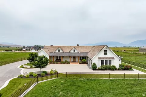 Exterior - 4636 W 8400 S, Payson, UT 84651 photo 2 of 21