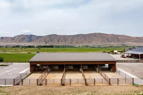 Exterior - 4636 W 8400 S, Payson, UT 84651 photo 5 of 21