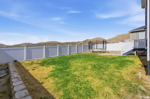 2789 E Clarkstone Dr, Eagle Mountain, UT 84005 photo 35
