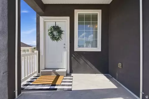 2789 E Clarkstone Dr, Eagle Mountain, UT 84005 photo 3