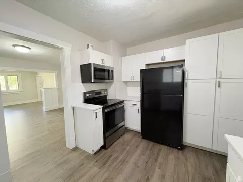 Kitchen - 719 E 22nd St, Ogden, UT 84401 photo 3 of 4