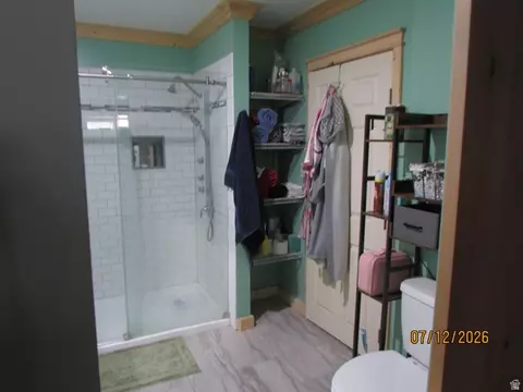 Bath - 33980 N 10890 E, Fairview, UT 84629 photo 1 of 6