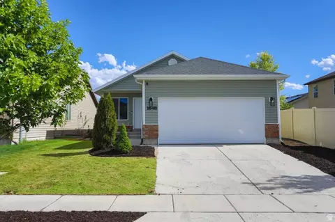 Exterior - 1648 E Slow Water Way N, Eagle Mountain, UT 84005 photo 1 of 2