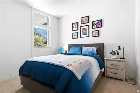 Bedroom - 2882 Etienne Way, Sandy, UT 84093 photo 3 of 4