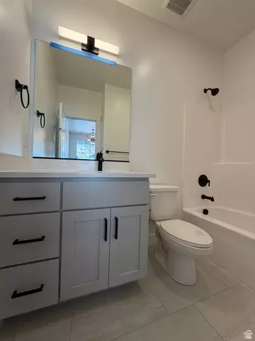 Bath - 645 N 200 E #512, Providence, UT 84332 photo 3 of 3