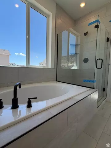 Bath - 645 N 200 E #512, Providence, UT 84332 photo 1 of 3