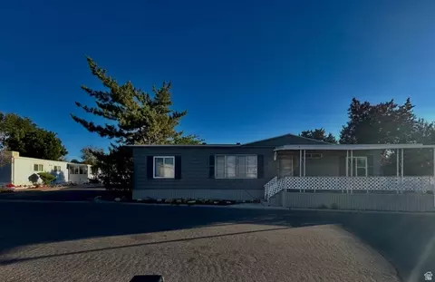 4568 S Foxglove Dr #109, Salt Lake City, UT 84123