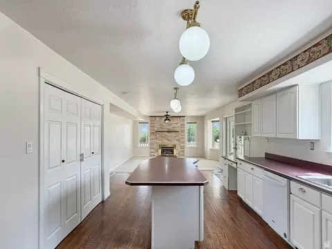 Kitchen - 190 E 600 N, Ferron, UT 84523 photo 1 of 4
