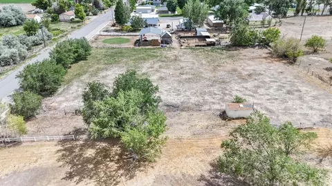 View/Area - 190 E 600 N, Ferron, UT 84523 photo 4 of 11