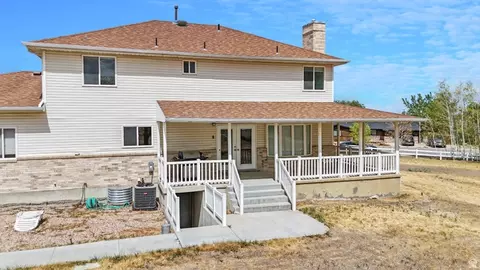 Exterior - 190 E 600 N, Ferron, UT 84523 photo 7 of 10