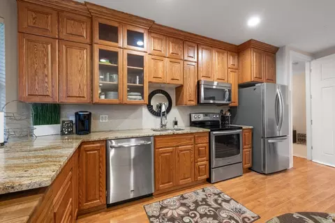 Kitchen - 475 E Silverleaf Dr, Alpine, UT 84004 photo 5 of 5