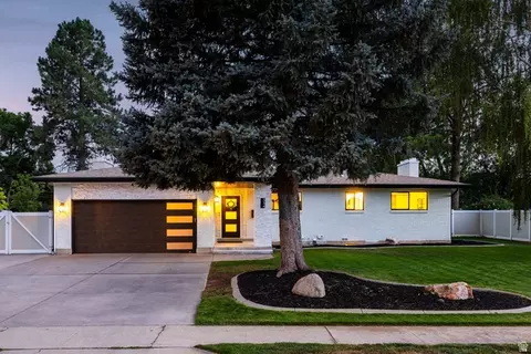 334 Clark St, Murray, UT 84107 photo 2