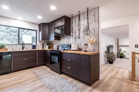 334 Clark St, Murray, UT 84107 photo 9