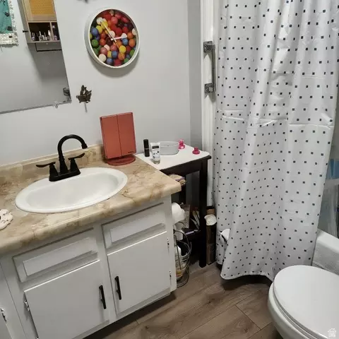 Bath - 85 E 100 N, Redmond, UT 84652 photo 4 of 5
