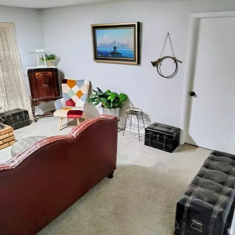 Living - 85 E 100 N, Redmond, UT 84652 photo 3 of 4