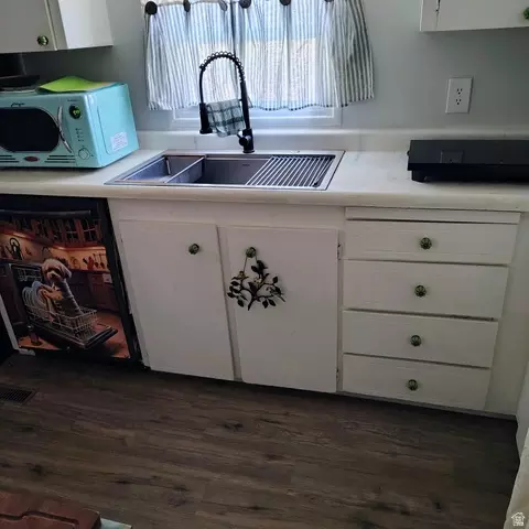 Kitchen - 85 E 100 N, Redmond, UT 84652 photo 5 of 5