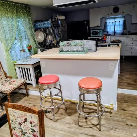 Kitchen - 85 E 100 N, Redmond, UT 84652 photo 3 of 5