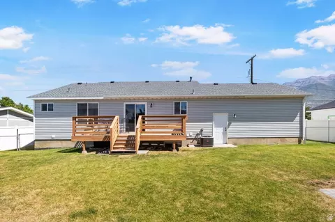 Exterior - 835 W 1200 N, Orem, UT 84057 photo 4 of 8