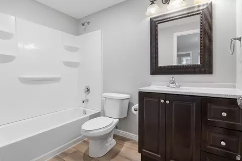 Bath - 835 W 1200 N, Orem, UT 84057 photo 4 of 4