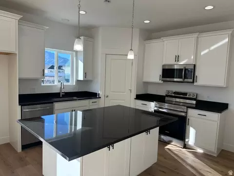 1291 E Wilbur Ln #513, Eagle Mountain, UT 84005 photo 4
